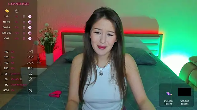 Snapshot of skinny_sissss chatting on 14, 3, 2025 skinny sissss online show from 14, 3, 2025