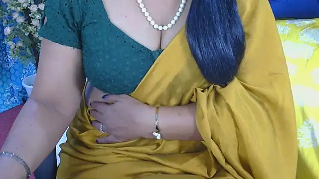 indian anu mallu online show from 3, 8, 2026