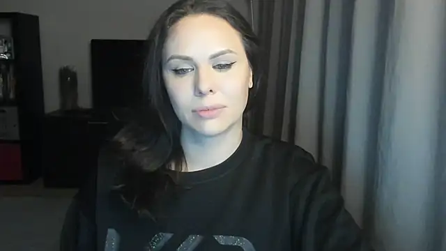 Snapshot of MollyCheiz chatting on 6, 2, 2026 MollyCheiz online show from 6, 2, 2026