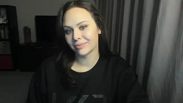 Snapshot of MollyCheiz chatting on 15, 2, 2026 MollyCheiz online show from 15, 2, 2026