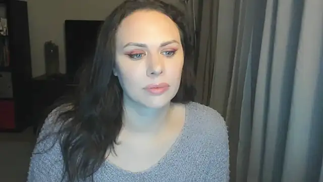 Snapshot of MollyCheiz chatting on 13, 4, 2026 MollyCheiz online show from 13, 4, 2026