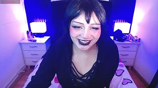 honney dark online show from 1, 2, 2025