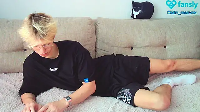 Ostin meow online show from 11, 2, 2025