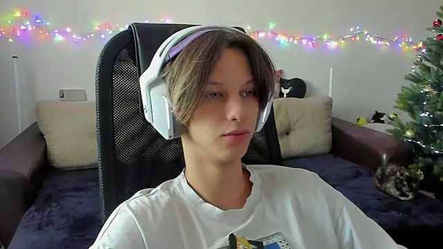 Ostin meow online show from 14, 12, 2025