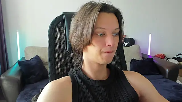 Snapshot of Ostin_meow chatting on 2, 7, 2026 Ostin meow online show from 2, 7, 2026