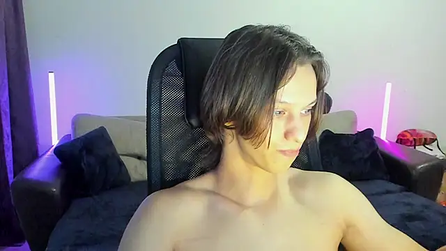 Snapshot of Ostin_meow chatting on 20, 7, 2026 Ostin meow online show from 20, 7, 2026