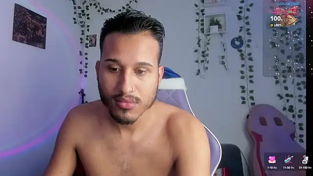 Snapshot of Raf_brunette chatting on 6, 12, 2024 Raf brunette online show from 6, 12, 2024