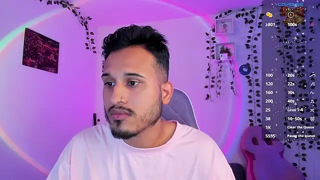 Snapshot of Raf_brunette chatting on 19, 12, 2024 Raf brunette online show from 19, 12, 2024