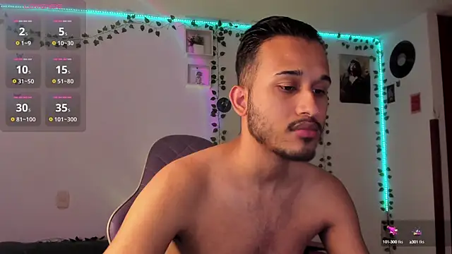 Snapshot of Raf_brunette chatting on 26, 2, 2025 Raf brunette online show from 26, 2, 2025