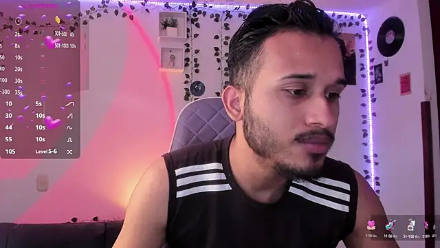 Snapshot of Raf_brunette chatting on 7, 3, 2025 Raf brunette online show from 7, 3, 2025