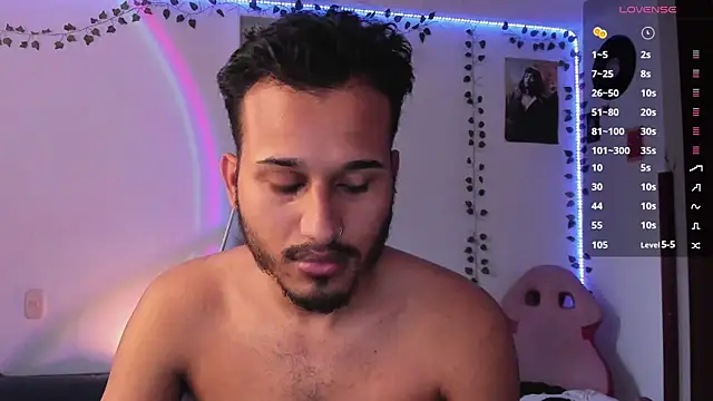 Snapshot of Raf_brunette chatting on 14, 3, 2025 Raf brunette online show from 14, 3, 2025