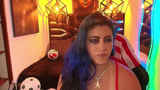 scarleth blue online show from 25, 6, 2026