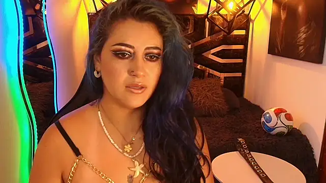 scarleth blue online show from 8, 7, 2026