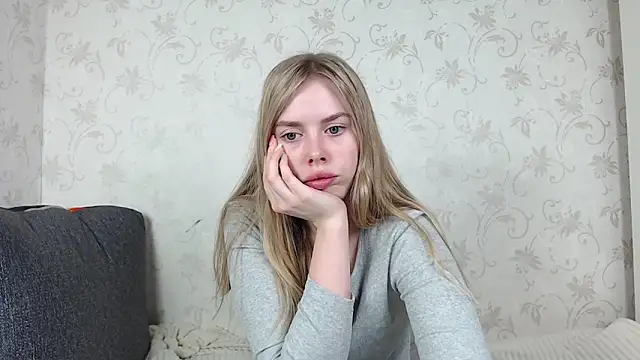 sofiaa here online show from 10, 3, 2026