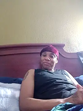 Snapshot of ShaeDaStud chatting on 15, 12, 2025 ShaeDaStud online show from 15, 12, 2025