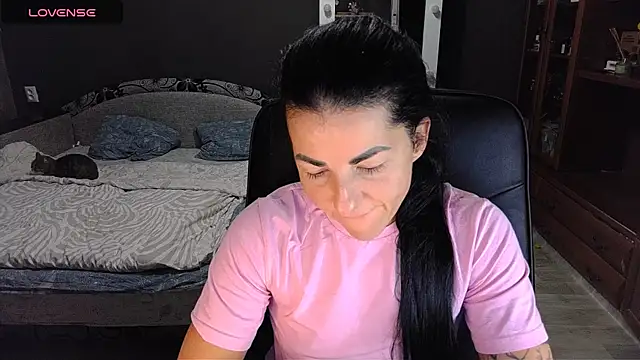 Aria Dl online show from 27, 11, 2025