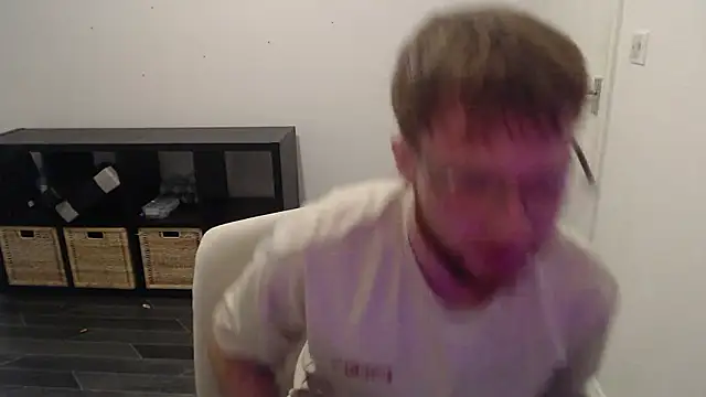 Snapshot of PrettyGinger chatting on 4, 12, 2024 PrettyGinger online show from 4, 12, 2024