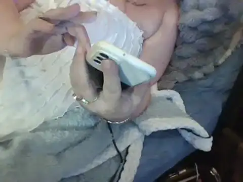 housewife shantie online show from 21, 3, 2025