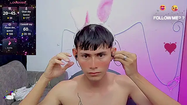 Snapshot of tanjiro_cute chatting on 28, 7, 2026 tanjiro cute online show from 28, 7, 2026