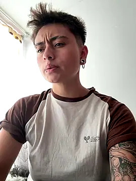 Snapshot of Chriss_gomez2 chatting on 5, 10, 2025 Chriss gomez2 online show from 5, 10, 2025