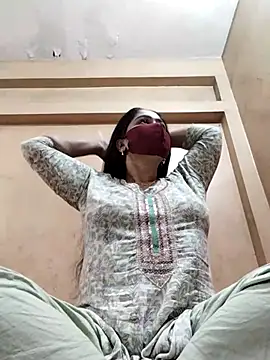 Magical Girl- online show from 1, 3, 2025