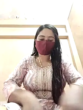 Magical Girl- online show from 5, 3, 2025