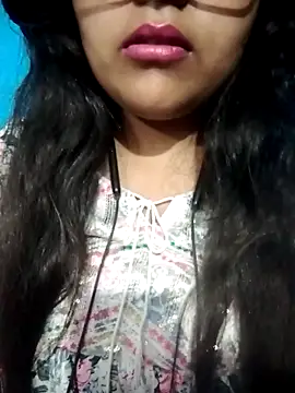 Love-Veronica online show from 13, 2, 2026