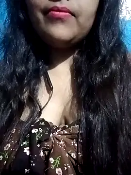 Love-Veronica online show from 19, 2, 2026