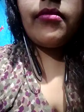 Love-Veronica online show from 7, 5, 2026