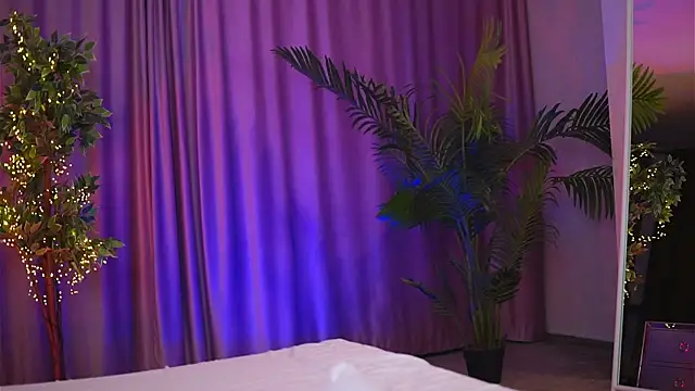 Snapshot of YemayaLuna chatting on 24, 2, 2025 YemayaLuna online show from 24, 2, 2025