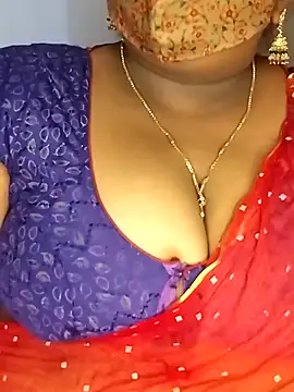 Sexy Radhikaa online show from 30, 4, 2026