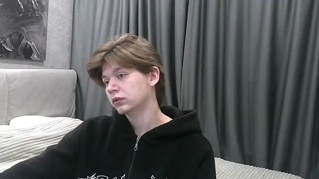 W N G S online show from 9, 10, 2025