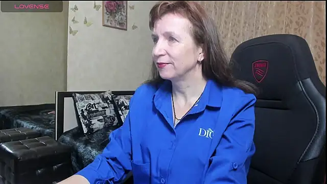 Snapshot of Debra_Phoenix chatting on 21, 11, 2025 Debra Phoenix online show from 21, 11, 2025