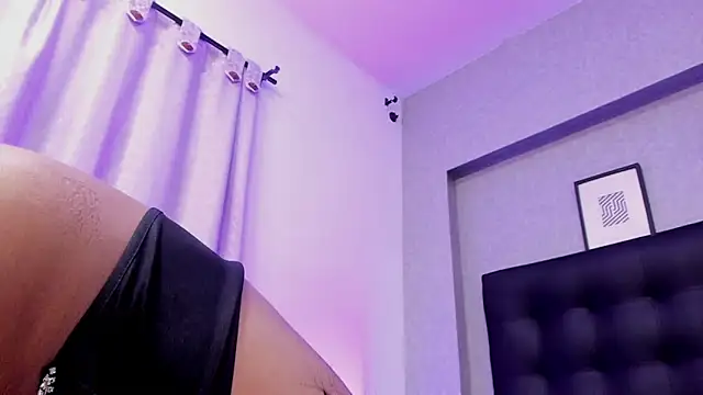 Snapshot of MeleekXXX_ chatting on 27, 2, 2025 MeleekXXX  online show from 27, 2, 2025