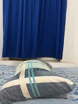 Snapshot of Chloe-antonella chatting on 10, 2, 2025 Chloe-antonella online show from 10, 2, 2025