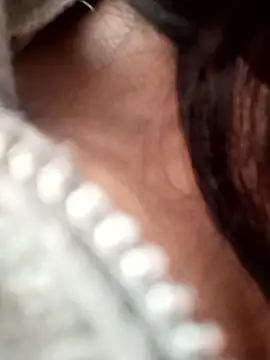 Naomy veracruz  online show from 18, 11, 2025