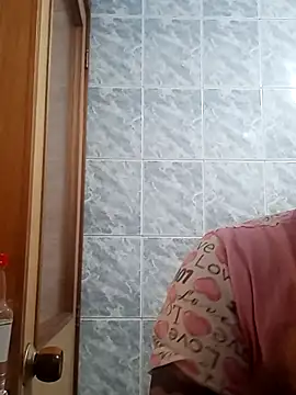 Naomy veracruz  online show from 20, 6, 2026