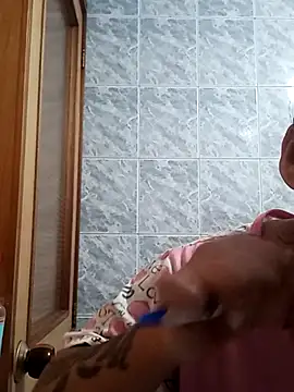 Naomy veracruz  online show from 23, 6, 2026