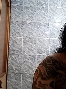 Naomy veracruz  online show from 14, 7, 2026