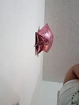 Naomy veracruz  online show from 15, 7, 2026