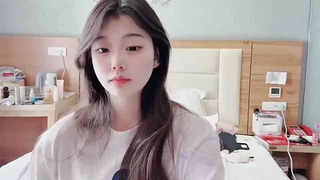 Snapshot of yangyang-1115 chatting on 17, 2, 2025 yangyang-1115 online show from 17, 2, 2025