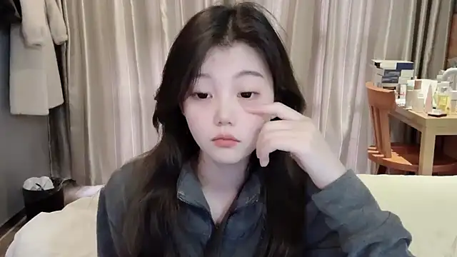 Snapshot of yangyang-1115 chatting on 21, 2, 2025 yangyang-1115 online show from 21, 2, 2025