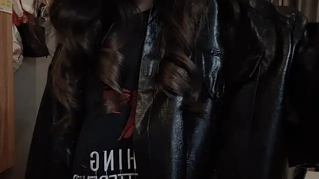 Snapshot of yangyang-1115 chatting on 24, 2, 2025 yangyang-1115 online show from 24, 2, 2025