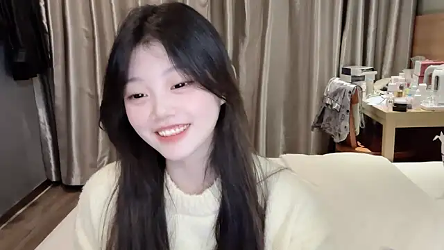 Snapshot of yangyang-1115 chatting on 2, 3, 2025 yangyang-1115 online show from 2, 3, 2025