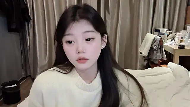 Snapshot of yangyang-1115 chatting on 3, 3, 2025 yangyang-1115 online show from 3, 3, 2025