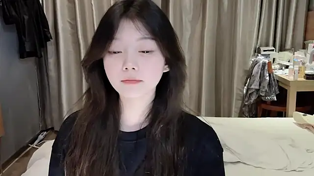 Snapshot of yangyang-1115 chatting on 7, 3, 2025 yangyang-1115 online show from 7, 3, 2025