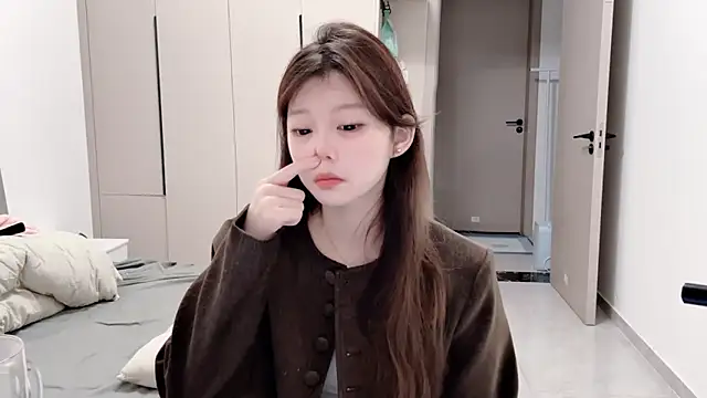 Snapshot of yangyang-1115 chatting on 29, 9, 2025 yangyang-1115 online show from 29, 9, 2025