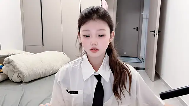 Snapshot of yangyang-1115 chatting on 3, 10, 2025 yangyang-1115 online show from 3, 10, 2025