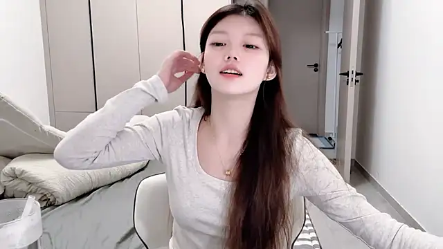 Snapshot of yangyang-1115 chatting on 7, 10, 2025 yangyang-1115 online show from 7, 10, 2025