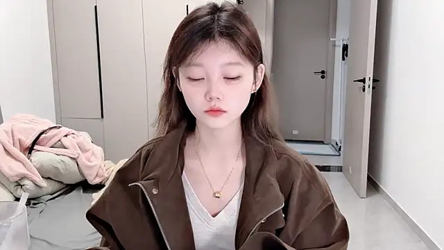 Snapshot of yangyang-1115 chatting on 11, 10, 2025 yangyang-1115 online show from 11, 10, 2025